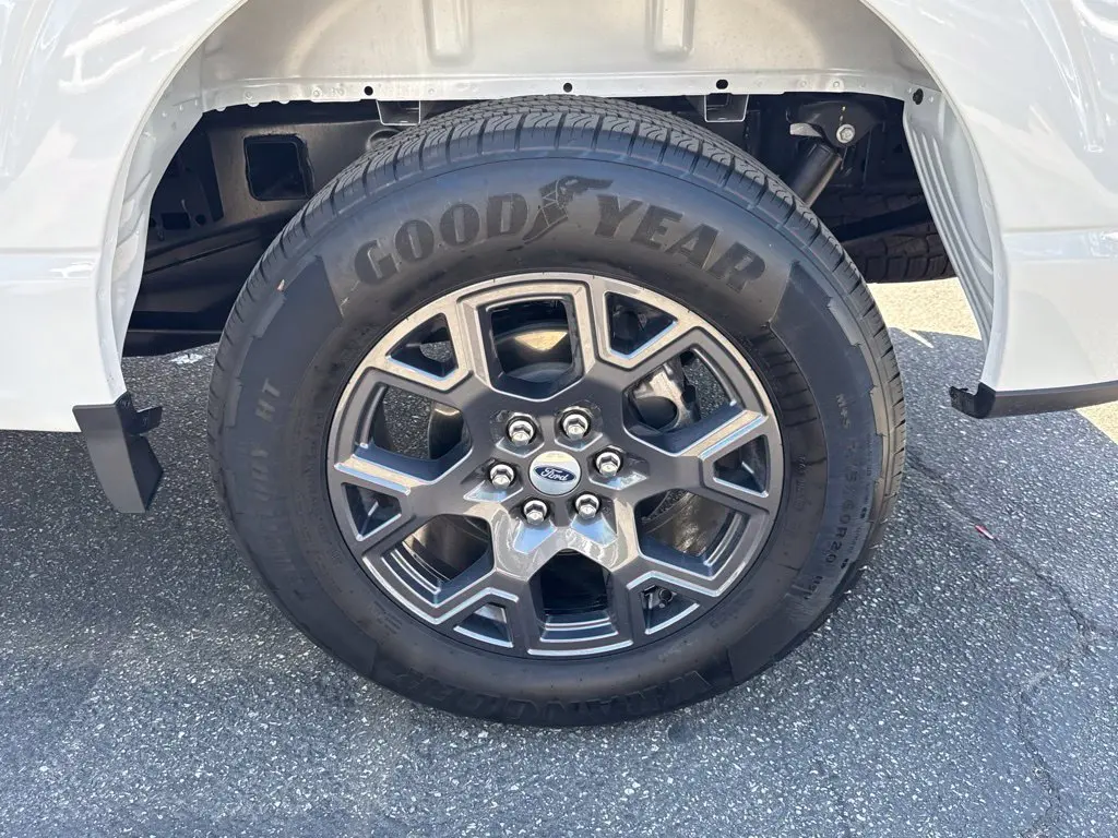 2026 Ford F-150 - $46,998