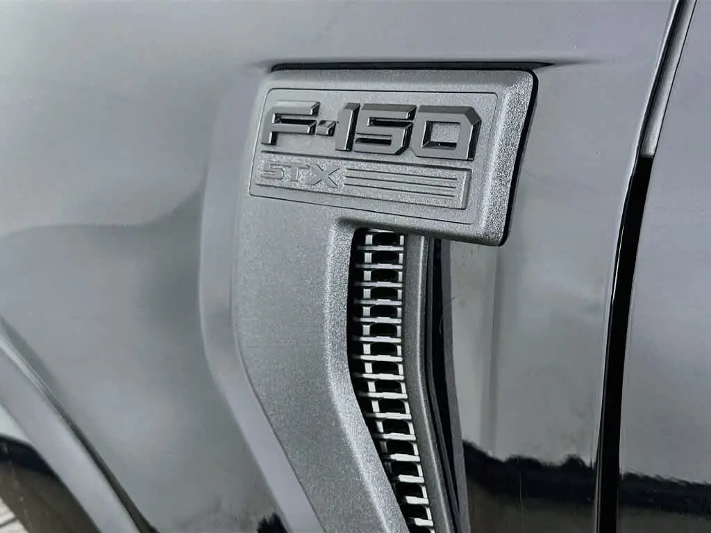 2026 Ford F-150 - $38,600