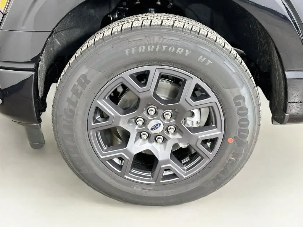2026 Ford F-150 - $38,600