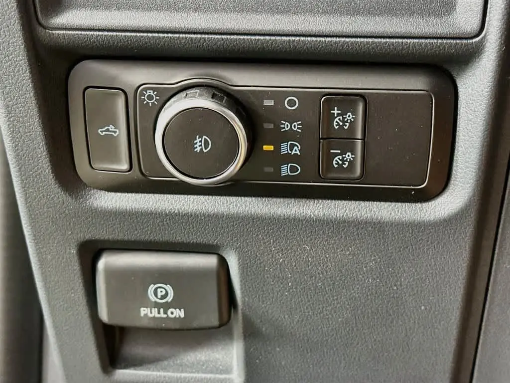 2026 Ford F-150 - $38,600