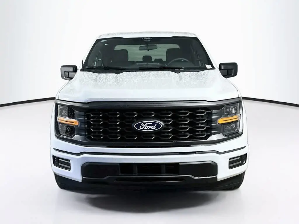 2026 Ford F-150 - $40,929