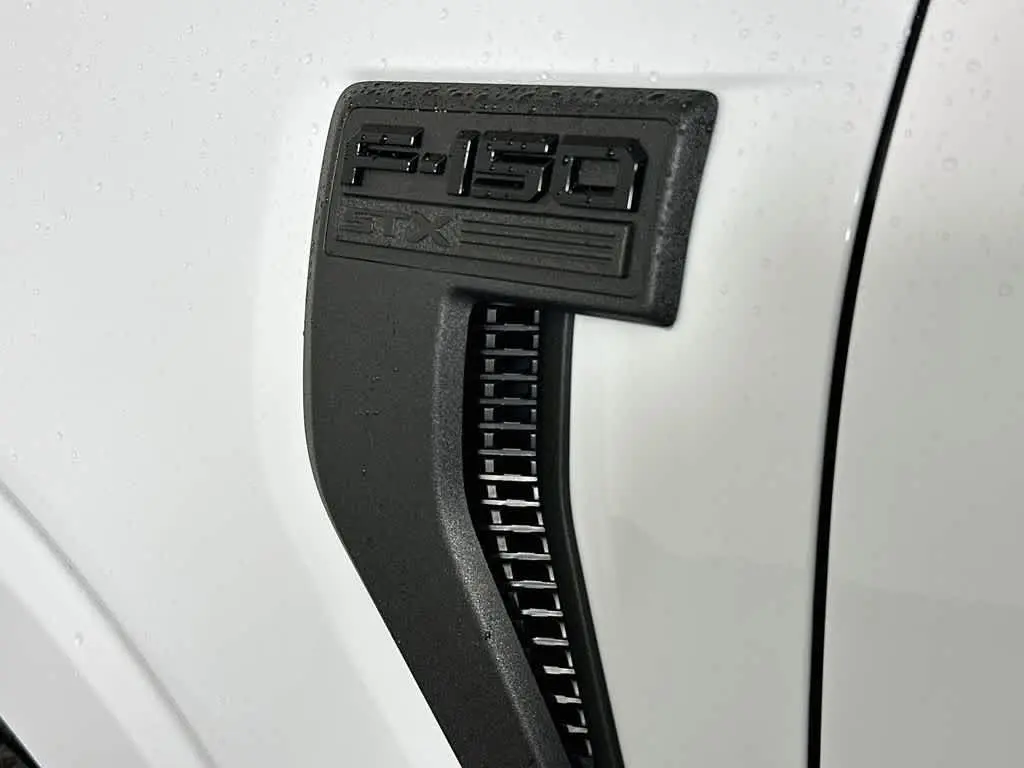2026 Ford F-150 - $40,929