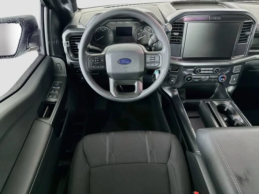2026 Ford F-150 - $40,929