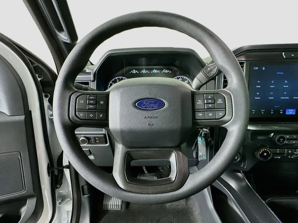 2026 Ford F-150 - $40,929