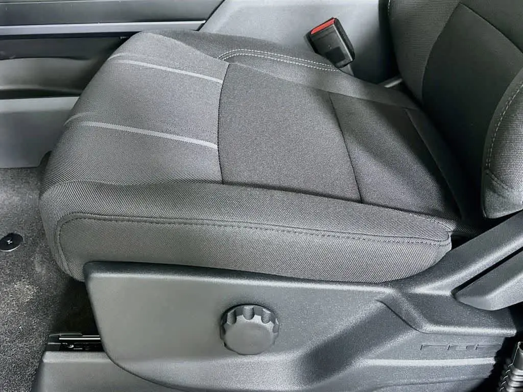 2026 Ford F-150 - $40,929