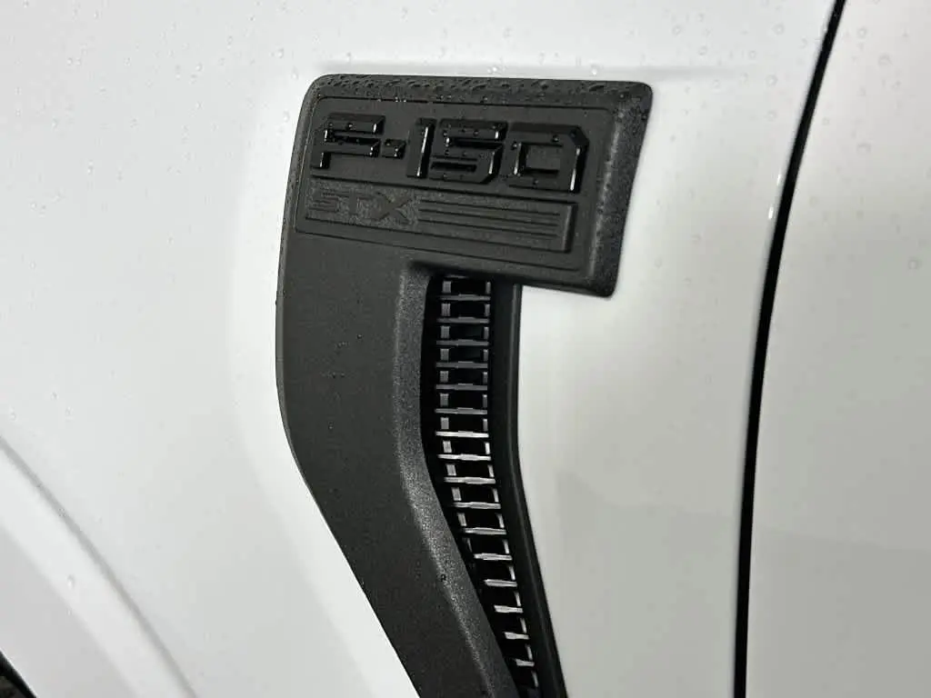 2026 Ford F-150 - $40,929