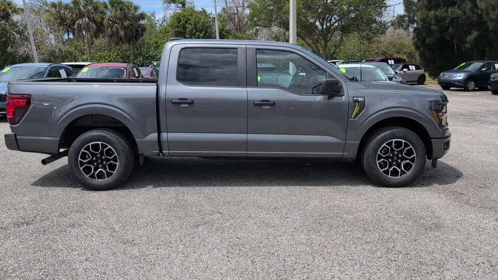 2025 Ford F-150 STX