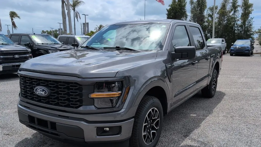 2025 Ford F-150 STX