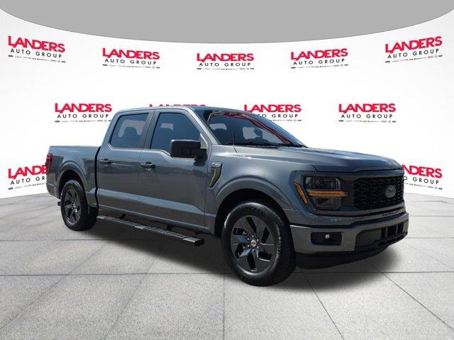 2025 Ford F-150 - $39,995