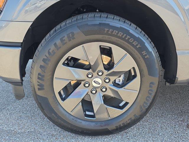 2025 Ford F-150 - $39,995