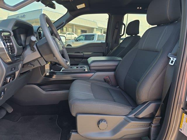2025 Ford F-150 - $39,995