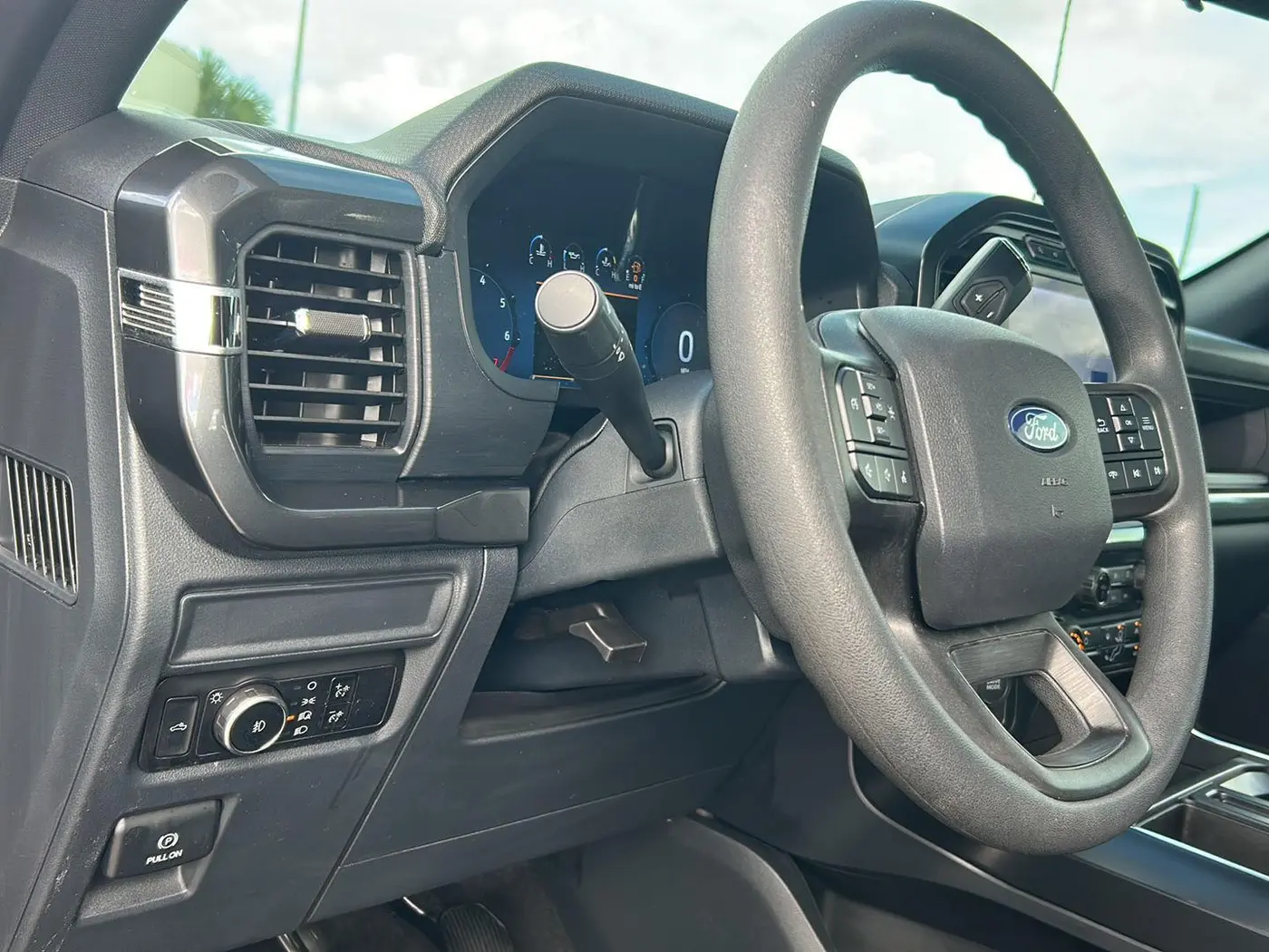 2024 Ford F-150 - $38,425