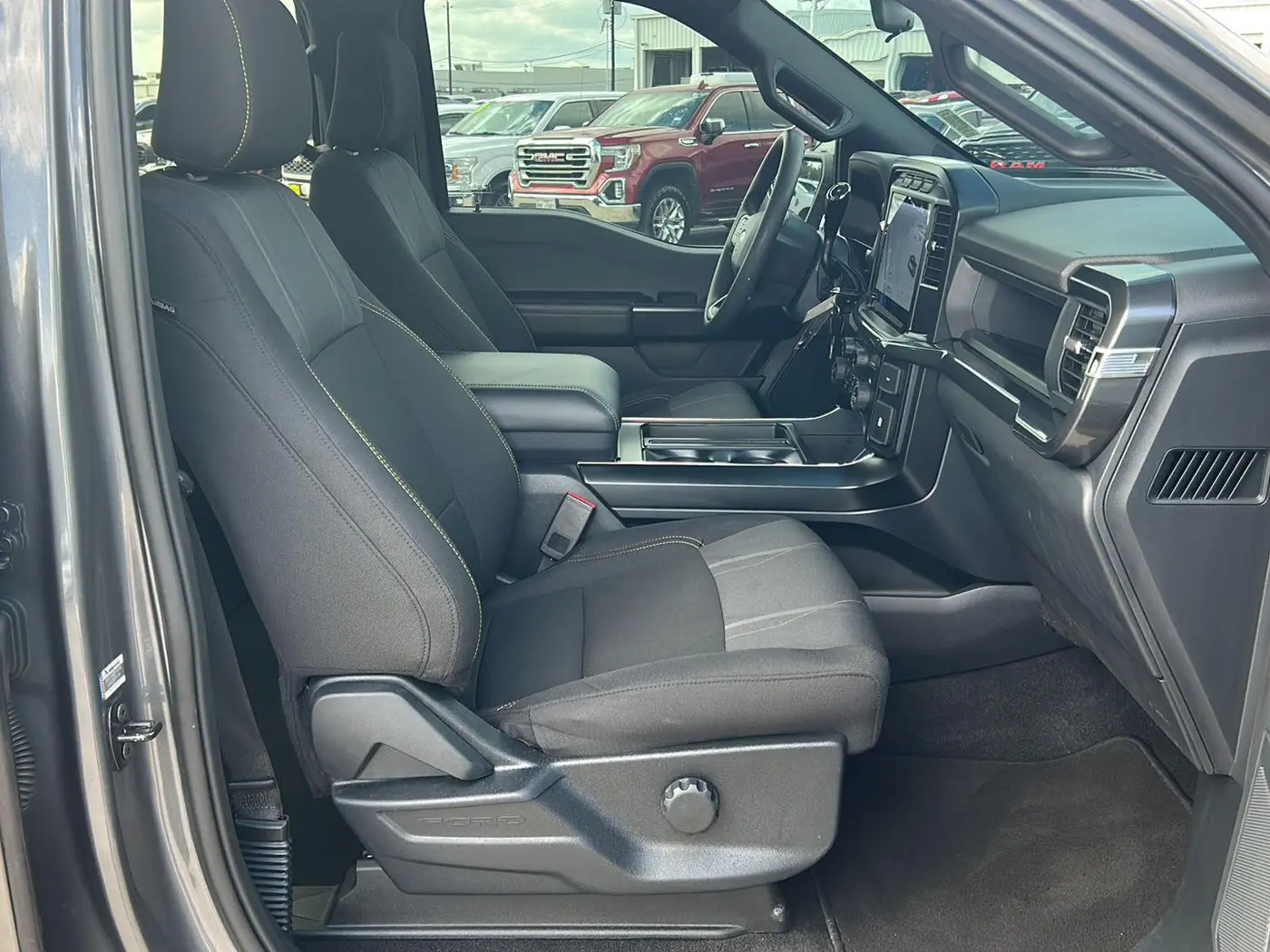2024 Ford F-150 - $38,425
