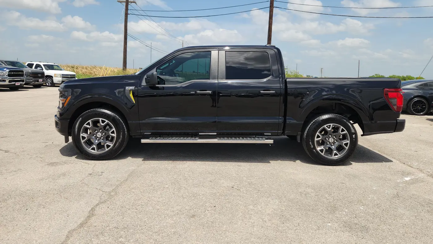 2025 Ford F-150 STX