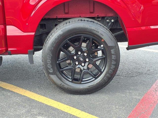 2025 Ford F-150 - $37,995