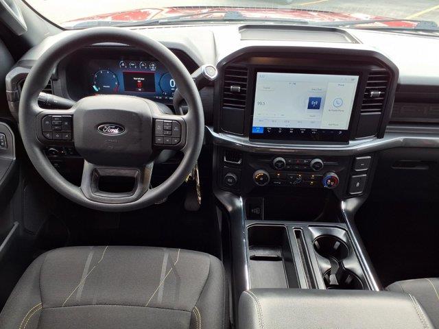 2025 Ford F-150 - $37,995