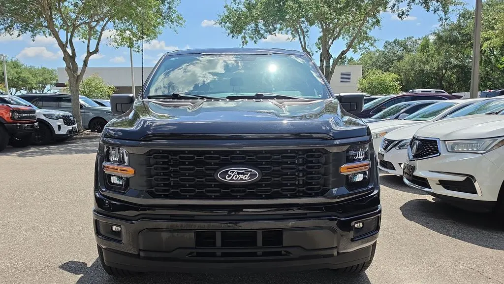 2025 Ford F-150 STX