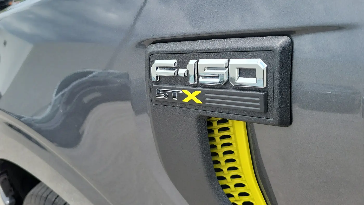 2025 Ford F-150 STX