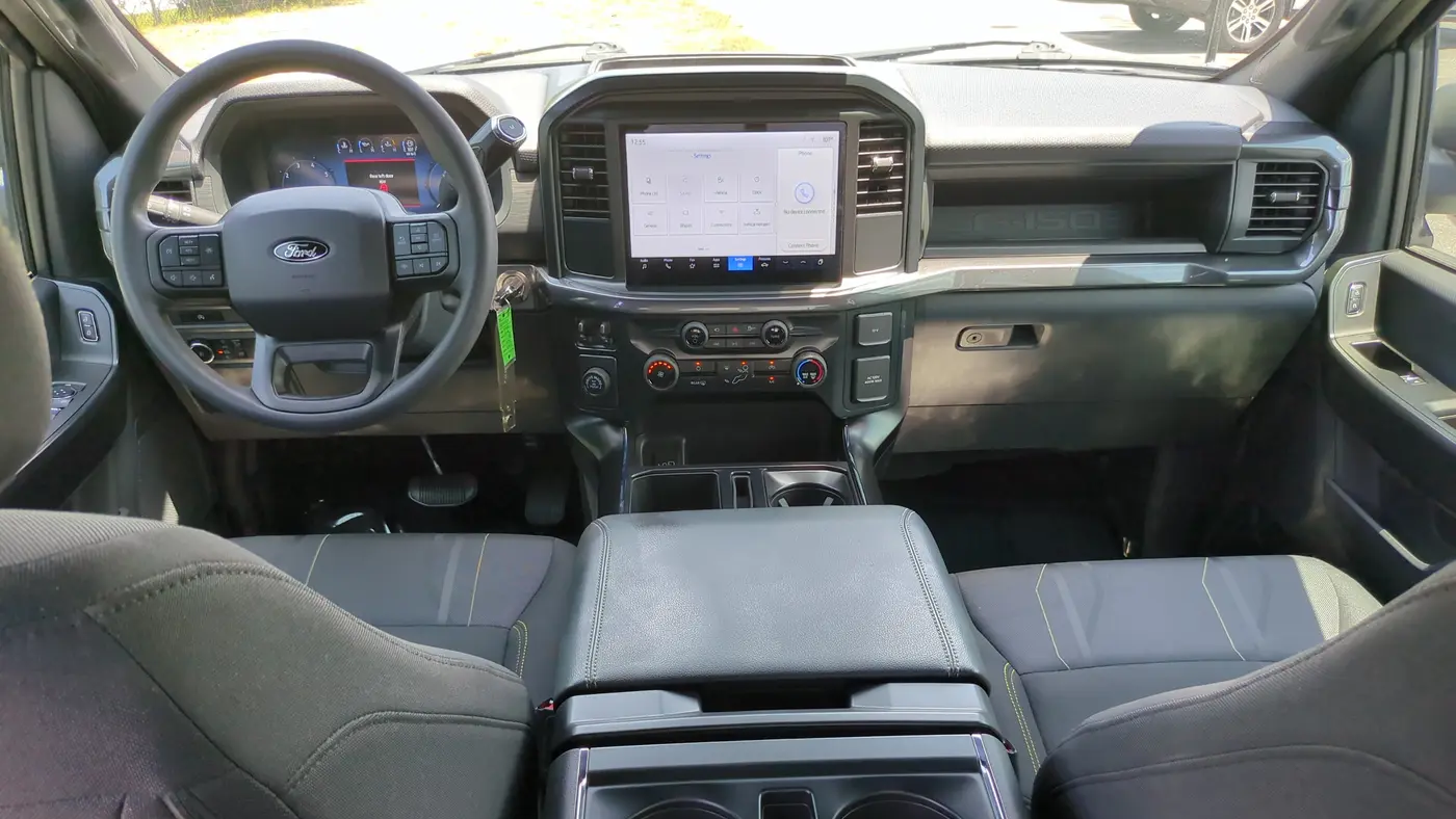2025 Ford F-150 STX