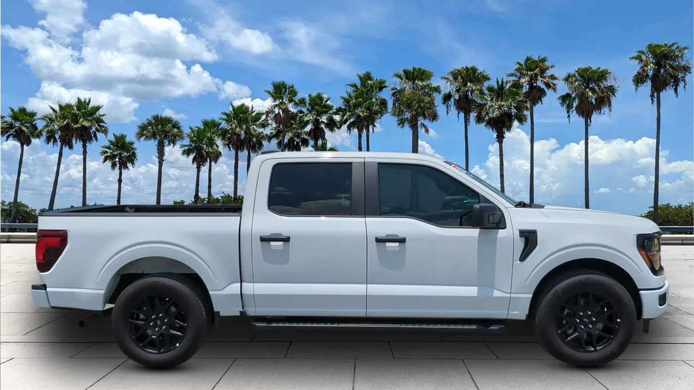2025 Ford F-150 STX