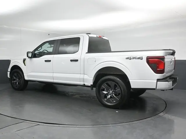 2025 Ford F-150 - $41,999