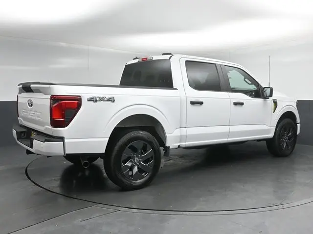 2025 Ford F-150 - $41,999
