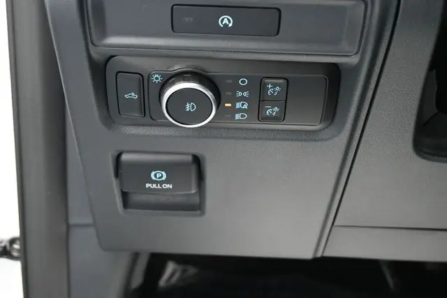 2025 Ford F-150 - $41,999