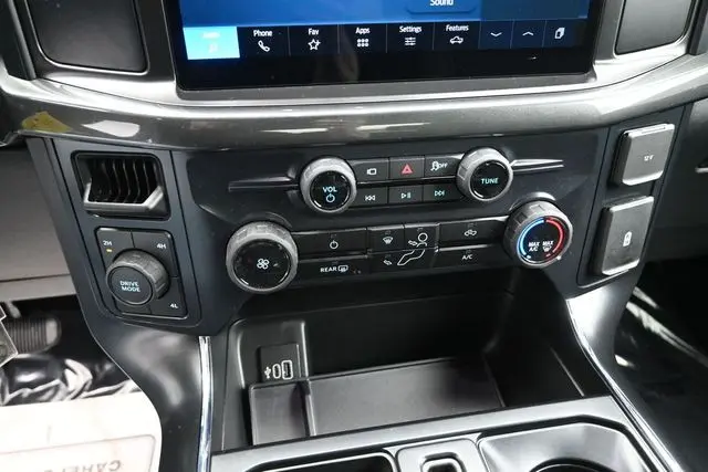 2025 Ford F-150 - $41,999
