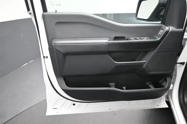 2025 Ford F-150 - $41,999