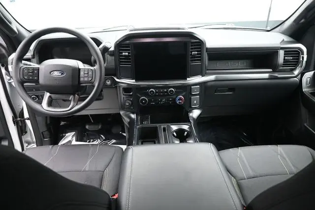 2025 Ford F-150 - $41,999