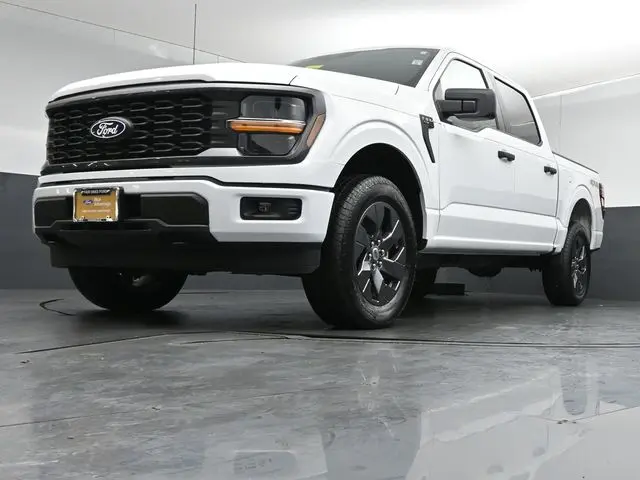 2025 Ford F-150 - $41,999