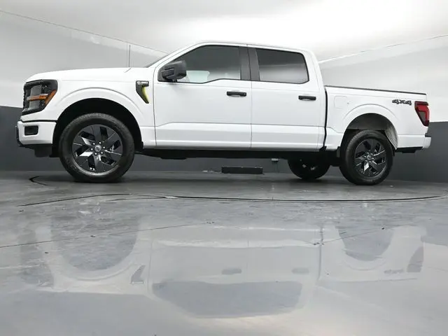 2025 Ford F-150 - $41,999