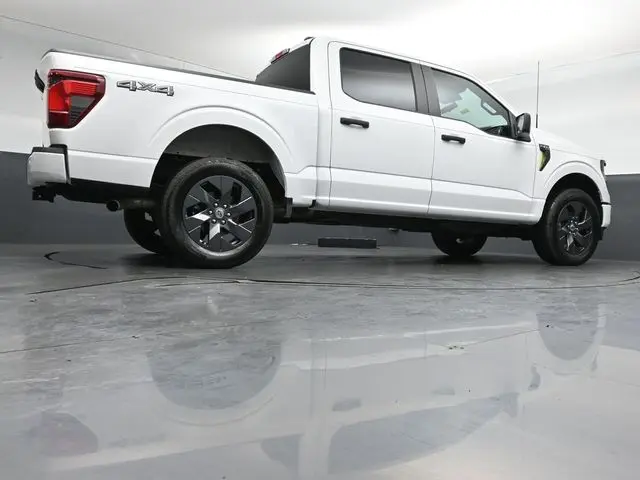 2025 Ford F-150 - $41,999