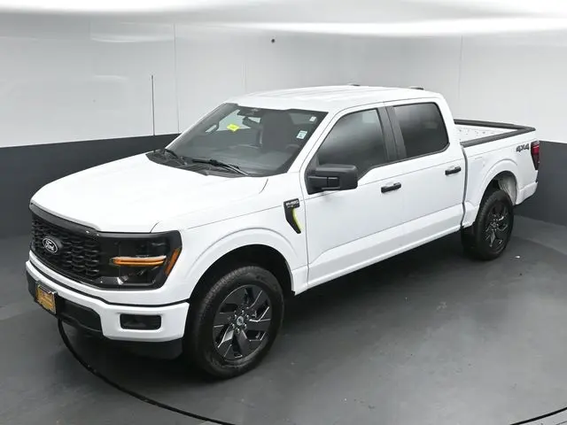 2025 Ford F-150 - $41,999