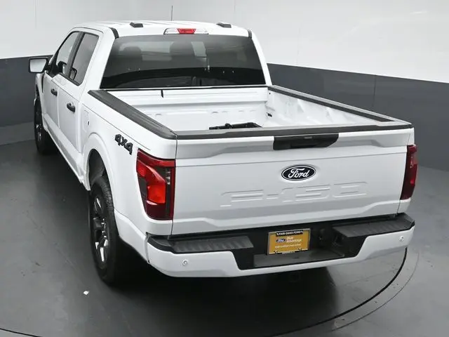 2025 Ford F-150 - $41,999