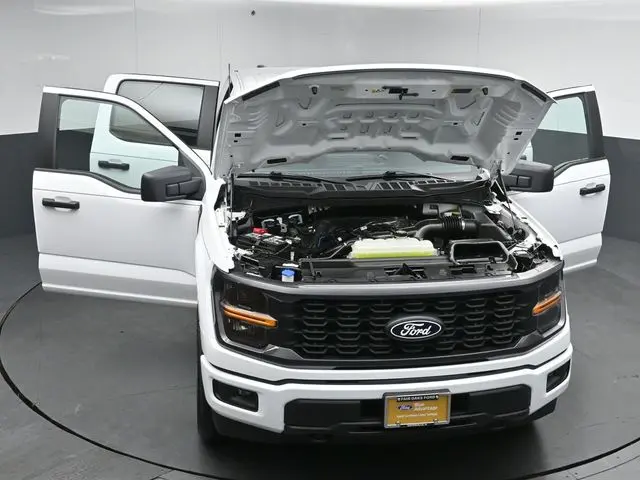 2025 Ford F-150 - $41,999