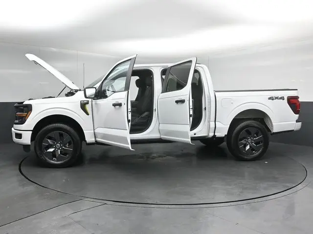 2025 Ford F-150 - $41,999