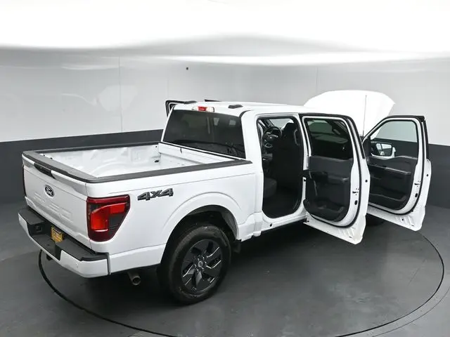 2025 Ford F-150 - $41,999