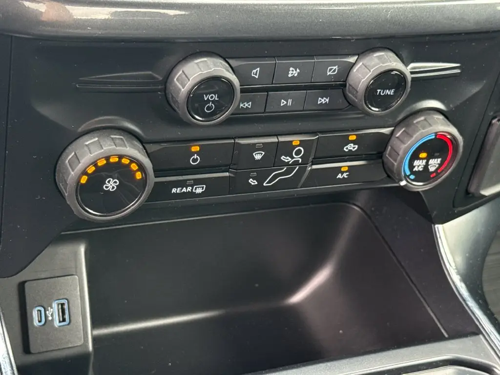 2024 Ford F-150 - $38,900