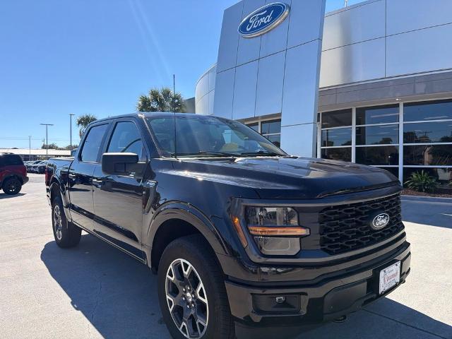 2025 Ford F-150 - $42,000