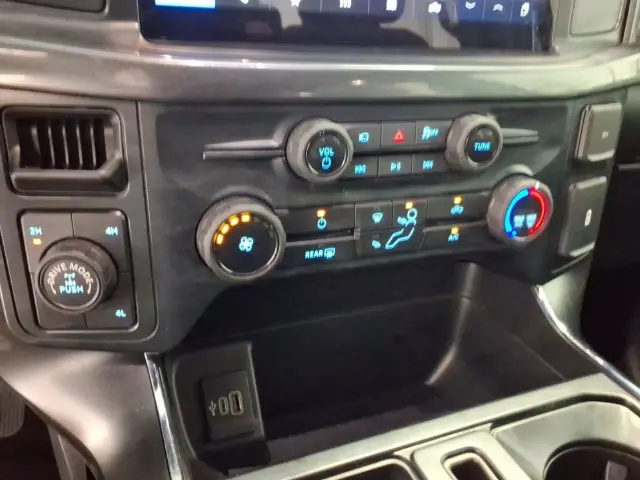 2025 Ford F-150 - $42,814