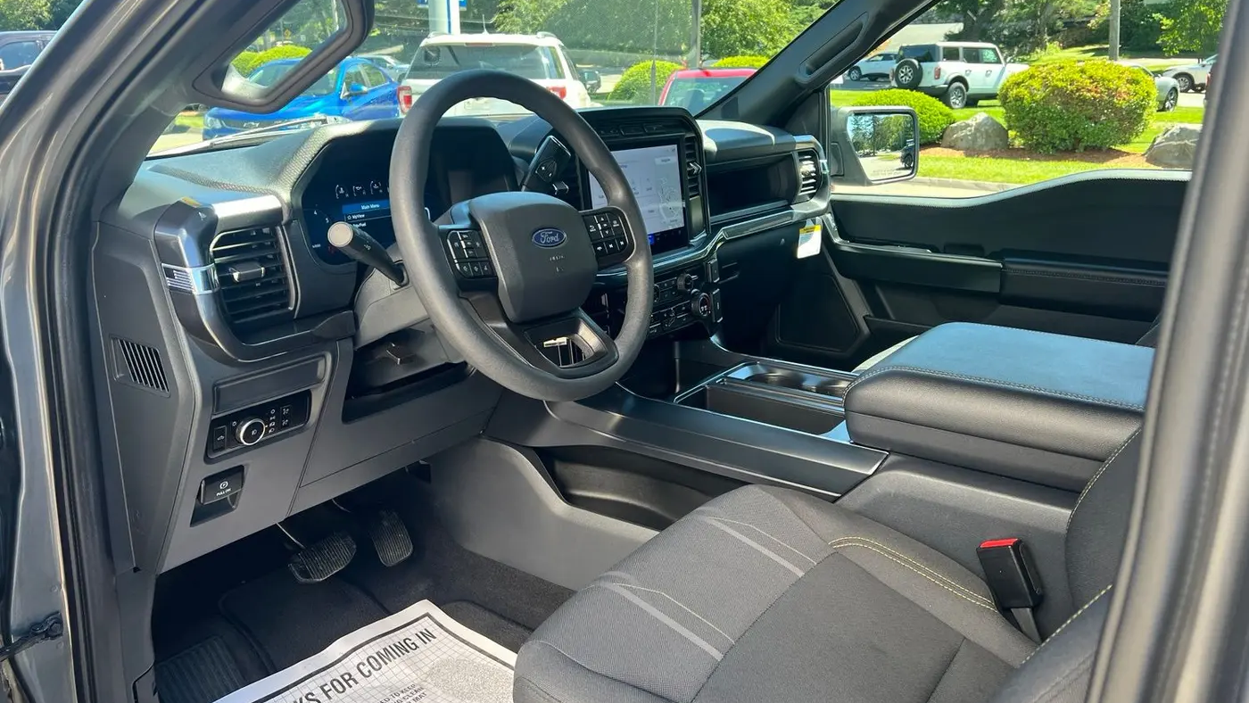 2024 Ford F-150 STX
