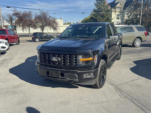 2024 Ford F-150 - $38,990