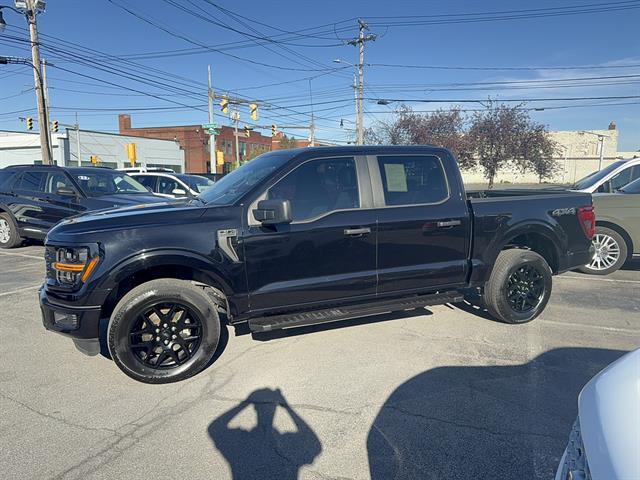 2024 Ford F-150 - $38,990