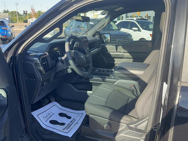 2024 Ford F-150 - $38,990