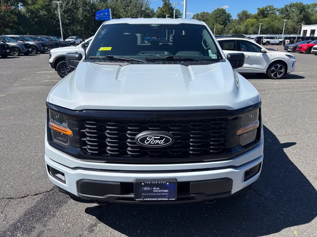 2025 Ford F-150 - $38,995