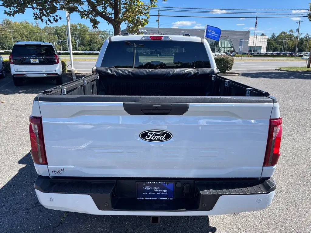 2025 Ford F-150 - $38,995
