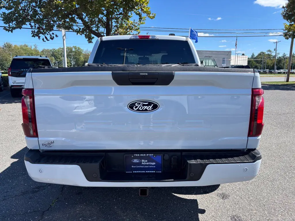 2025 Ford F-150 - $38,995