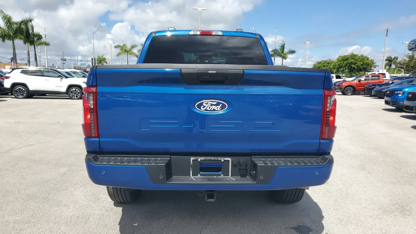 2025 Ford F-150 STX