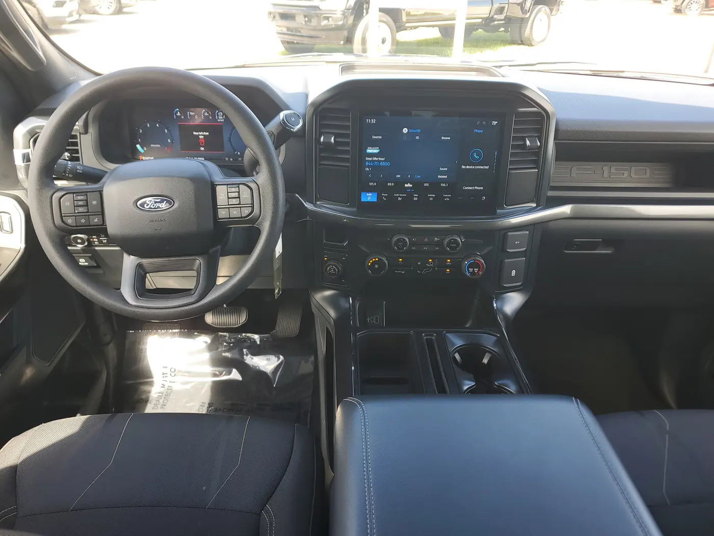 2025 Ford F-150 - $39,990